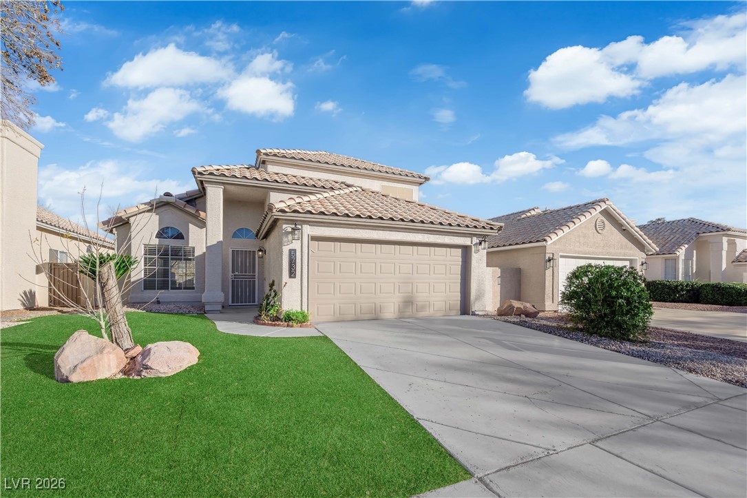5732 Desert Sky Way