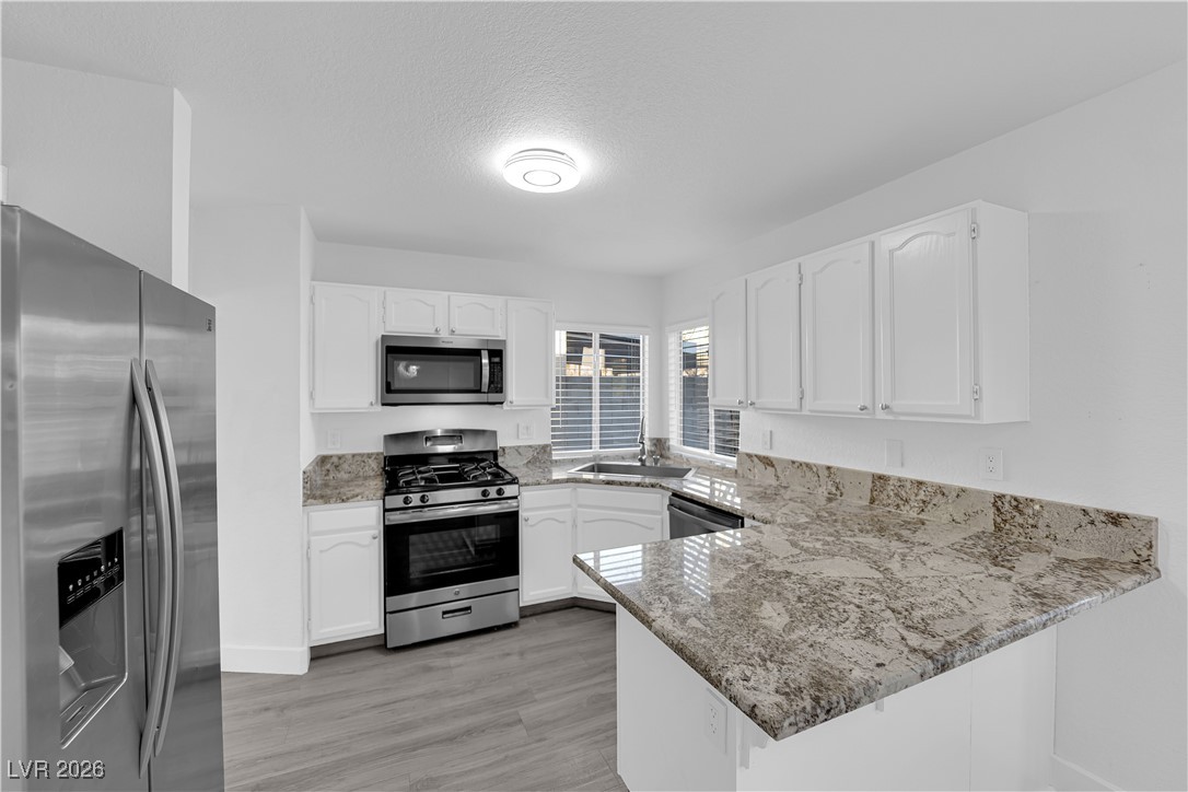 5732 Desert Sky Way