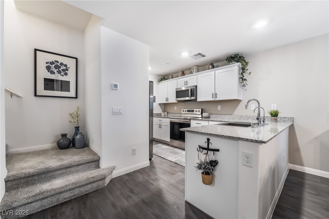 12235 Glass Desert Road 2