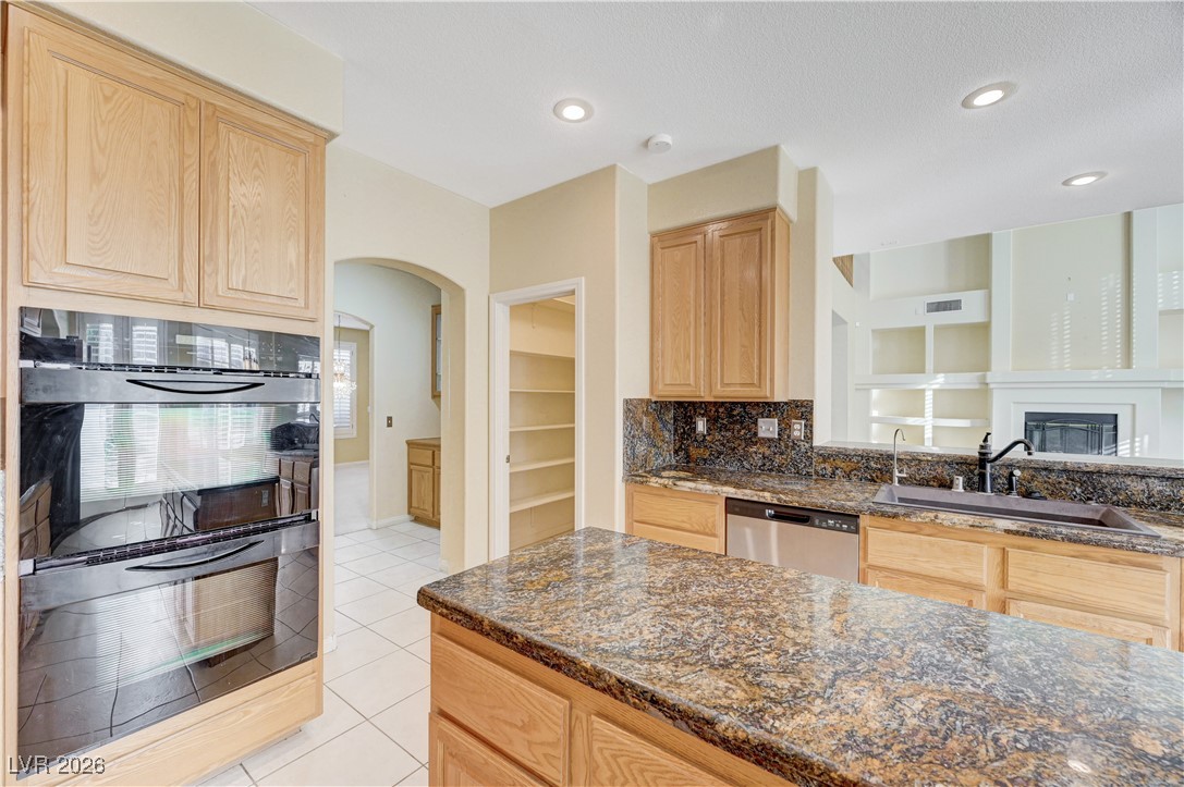 8901 Goldstone Avenue