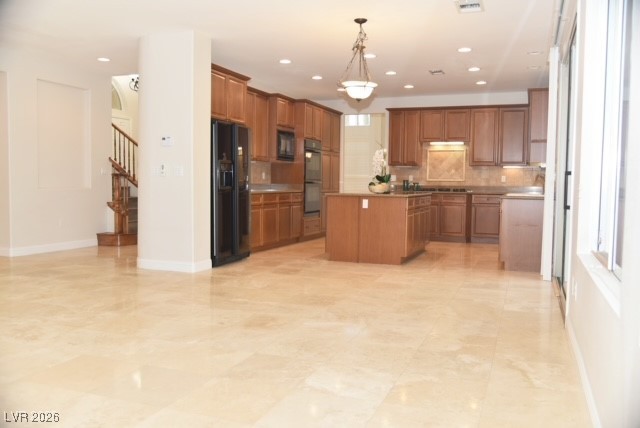 101 North BUTEO WOODS Lane