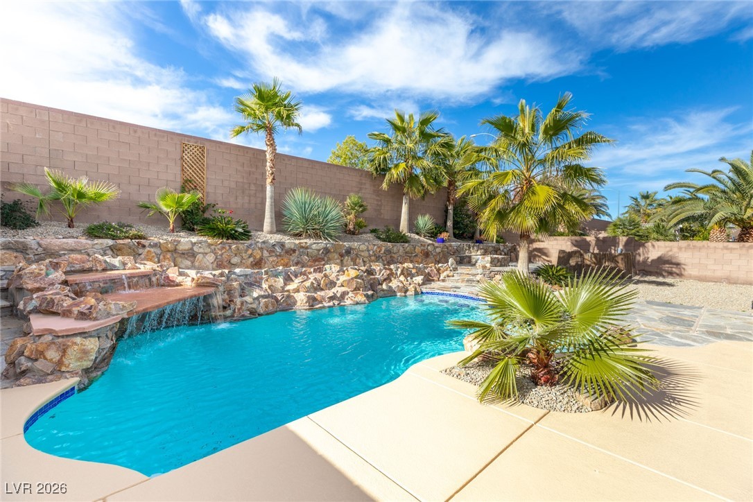 10223 Lazy Bear Street