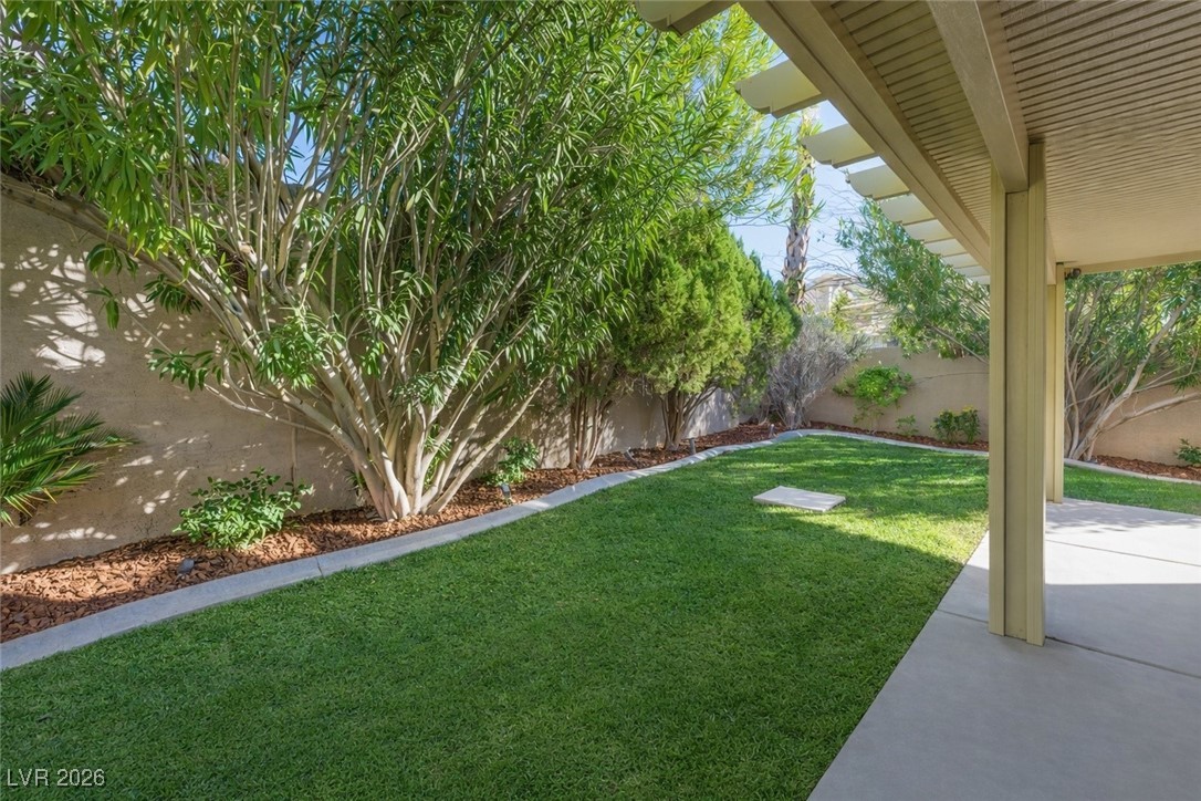 9848 Piper Glen Place