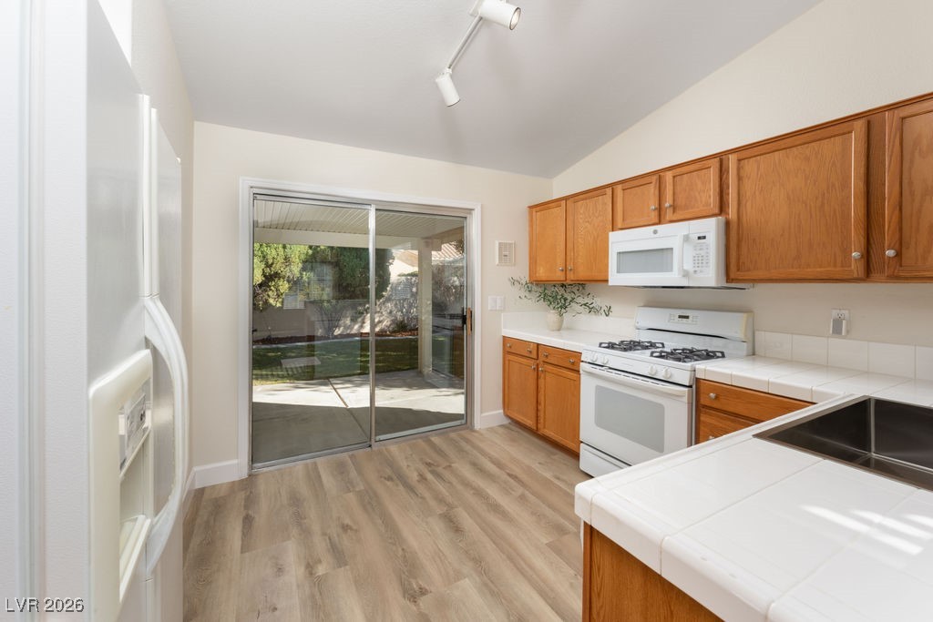 9848 Piper Glen Place