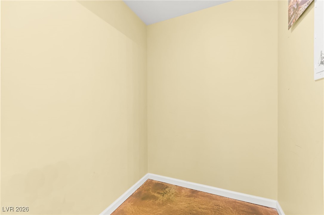 200 West Sahara Avenue 909