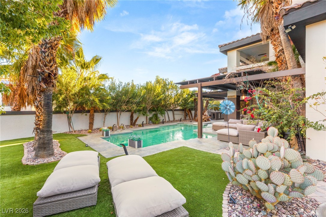 8001 Ryans Reef Lane