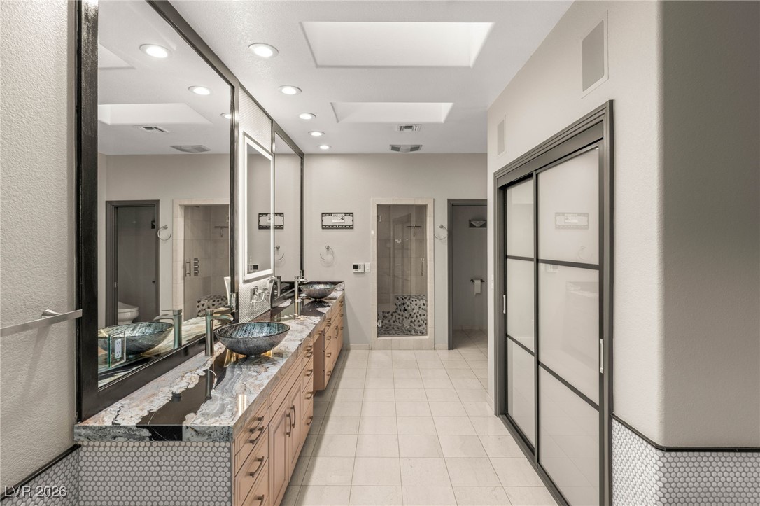 8001 Ryans Reef Lane