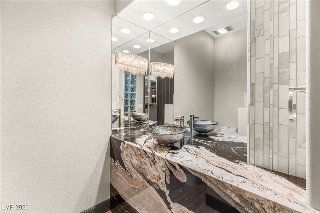 8001 Ryans Reef Lane