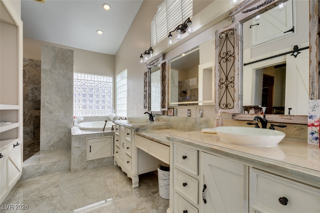 10233 Red Bridge Avenue