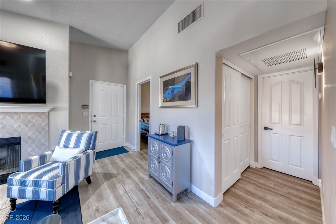701 Capri Drive 8C