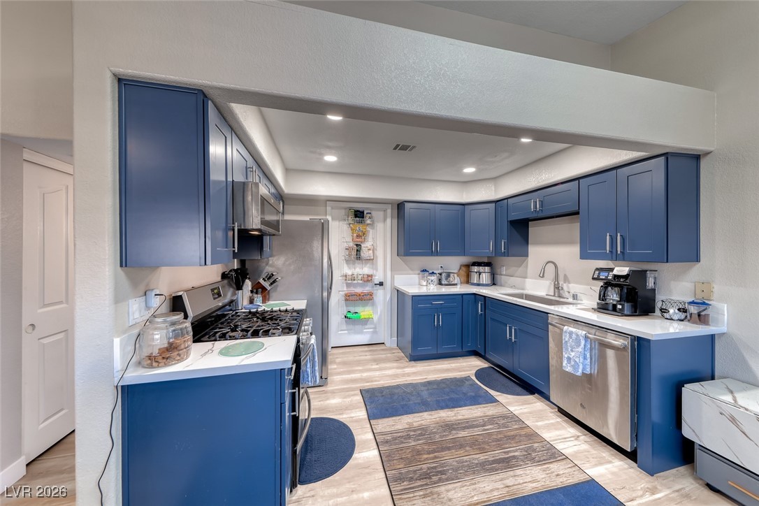 701 Capri Drive 8C