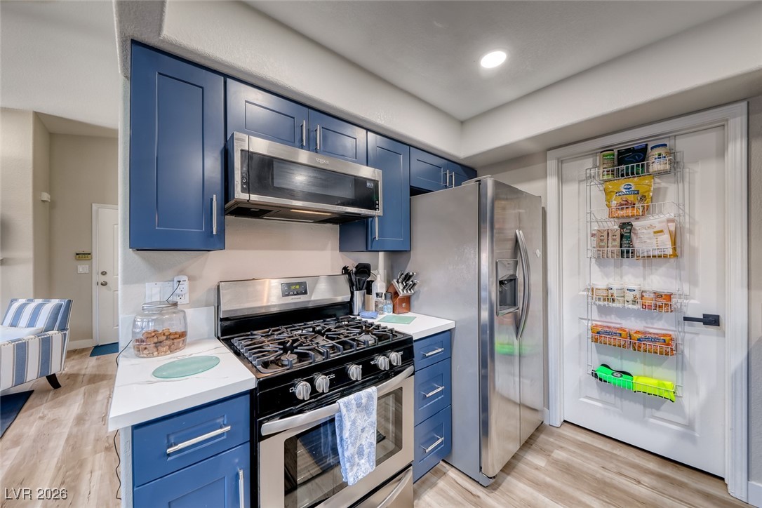 701 Capri Drive 8C