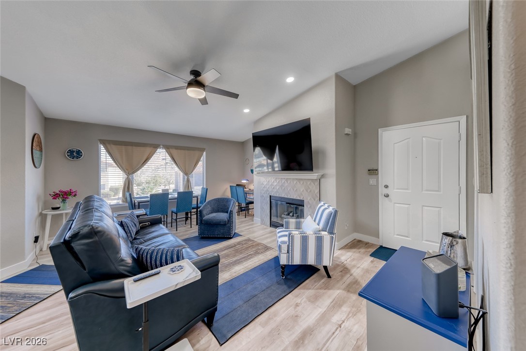 701 Capri Drive 8C
