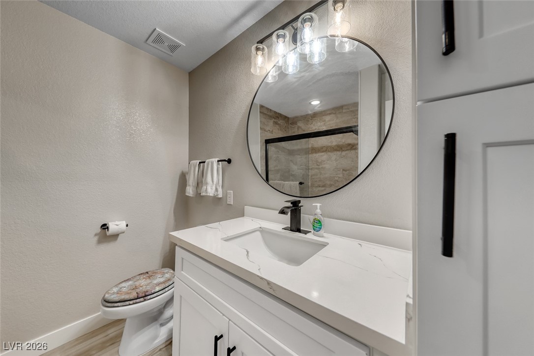701 Capri Drive 8C