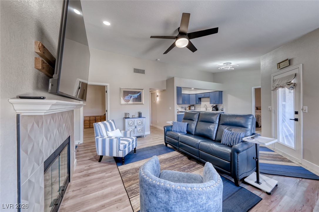 701 Capri Drive 8C