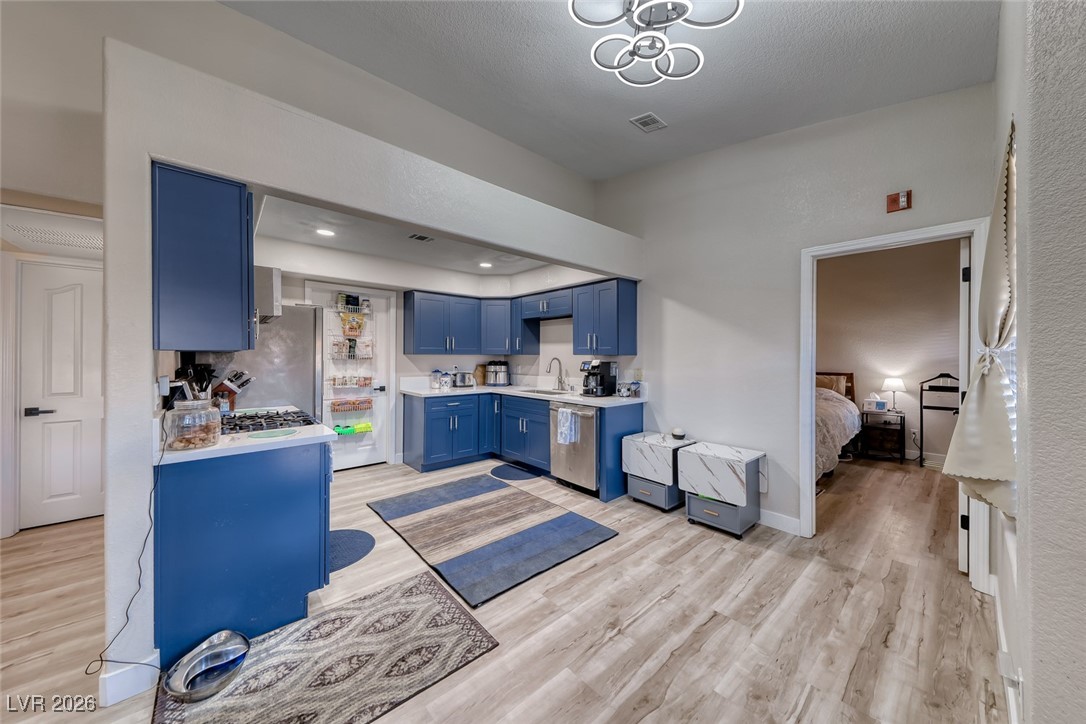 701 Capri Drive 8C