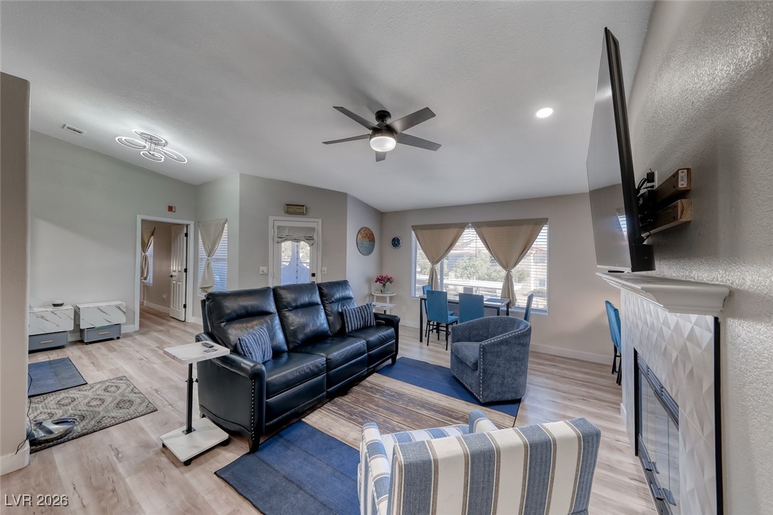 701 Capri Drive 8C