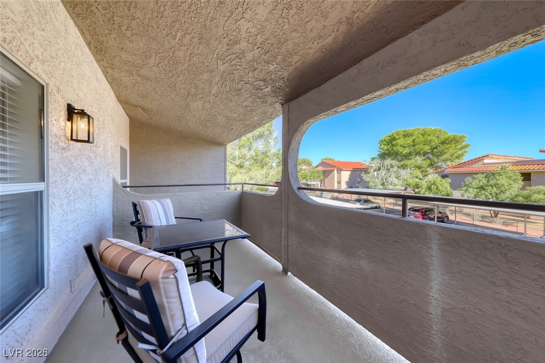 701 Capri Drive 8C