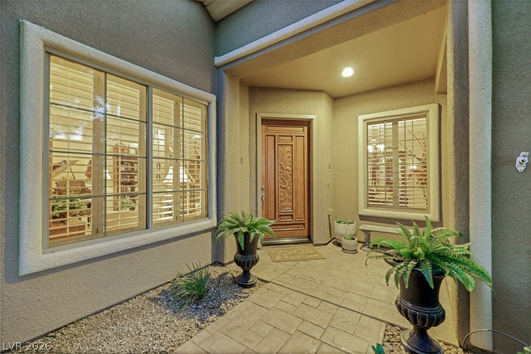 15 Oro Valley Drive