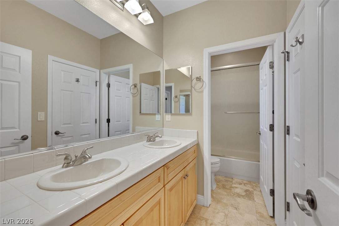 15 Oro Valley Drive