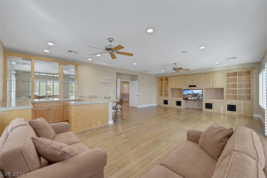 15 Oro Valley Drive