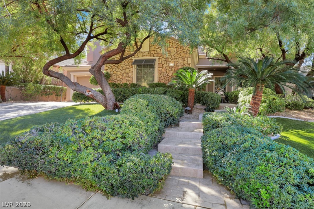 15 Oro Valley Drive