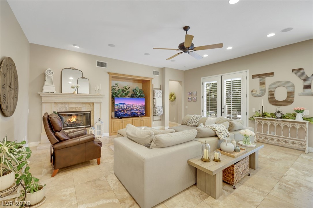 15 Oro Valley Drive