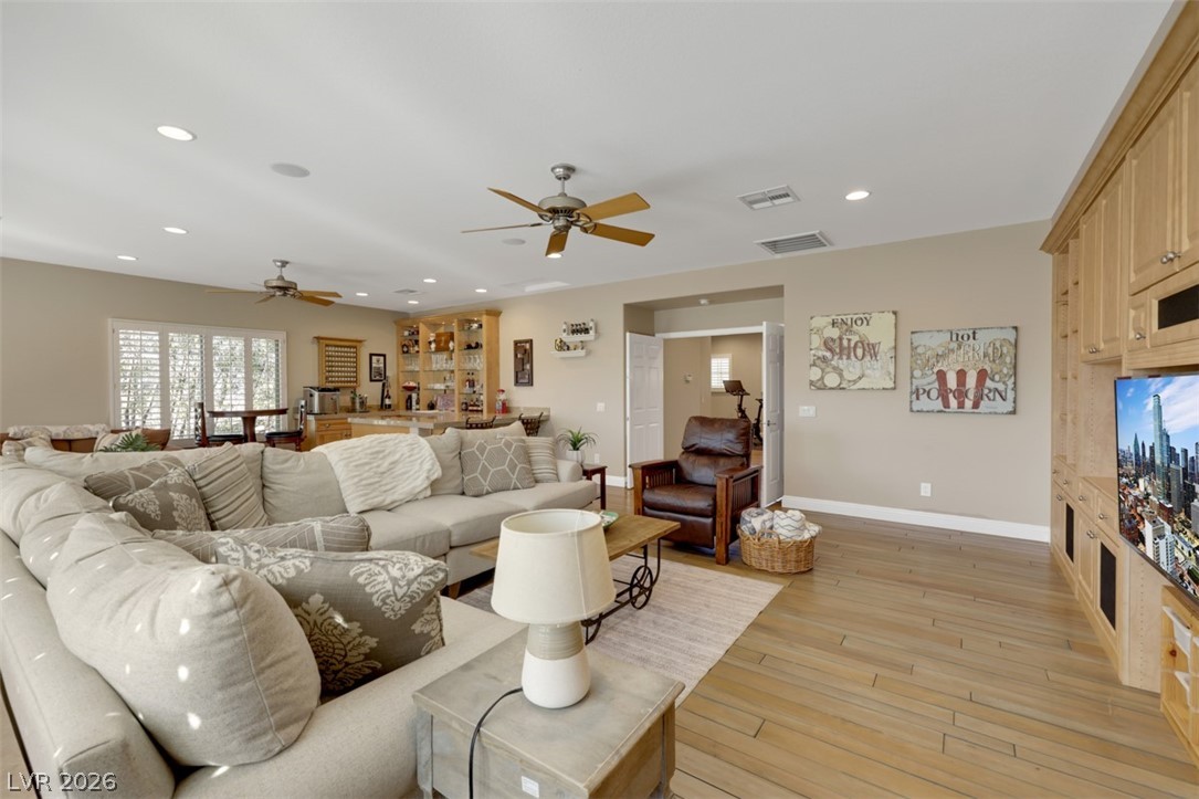 15 Oro Valley Drive