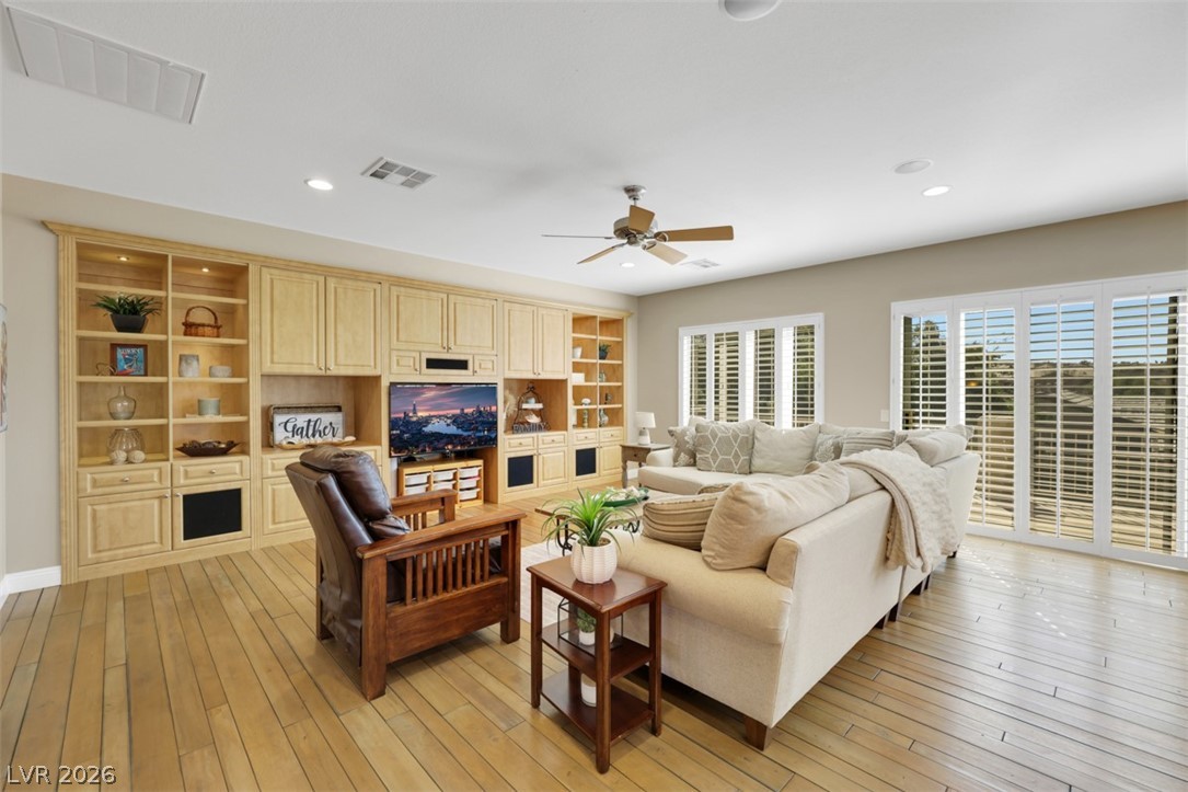 15 Oro Valley Drive