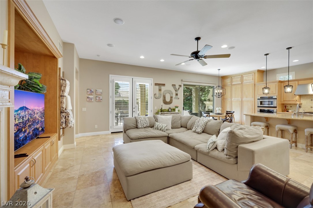 15 Oro Valley Drive