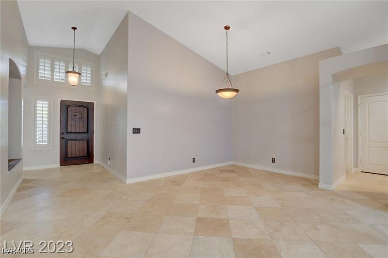 1609 Vespertina Court