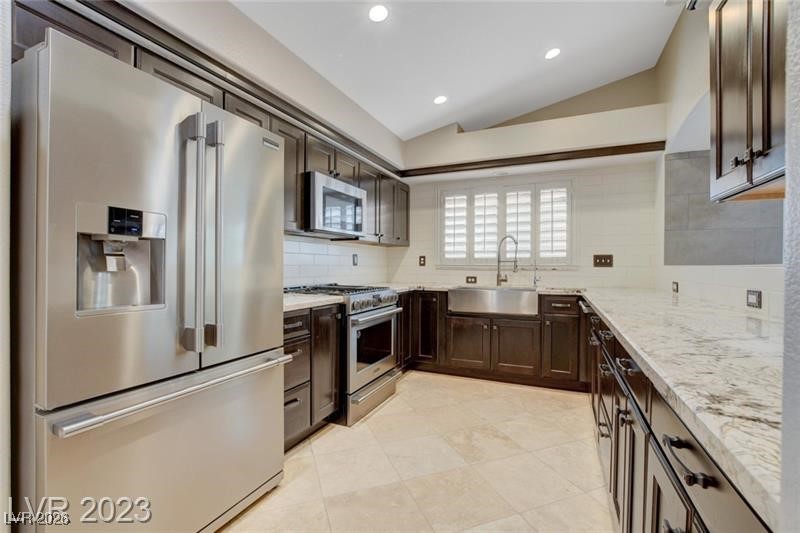 1609 Vespertina Court