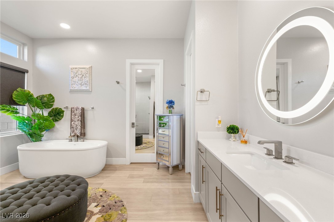 445 Cliff Terrace Avenue