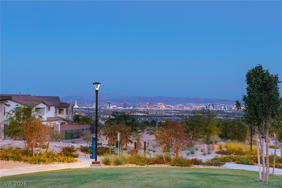 445 Cliff Terrace Avenue