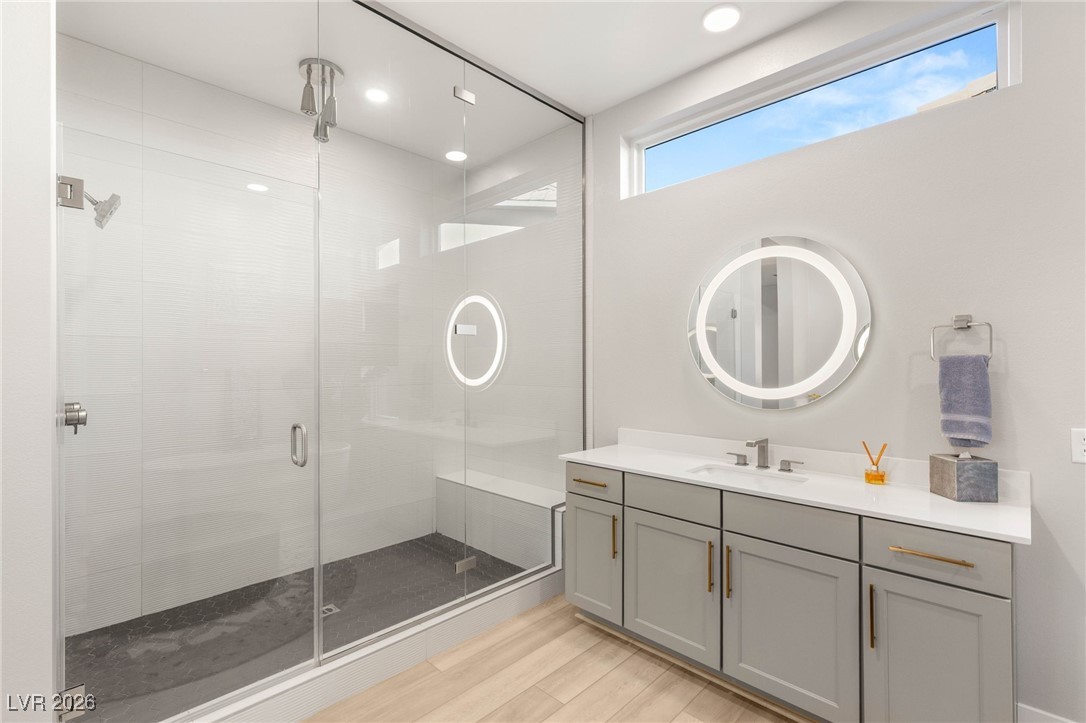 445 Cliff Terrace Avenue