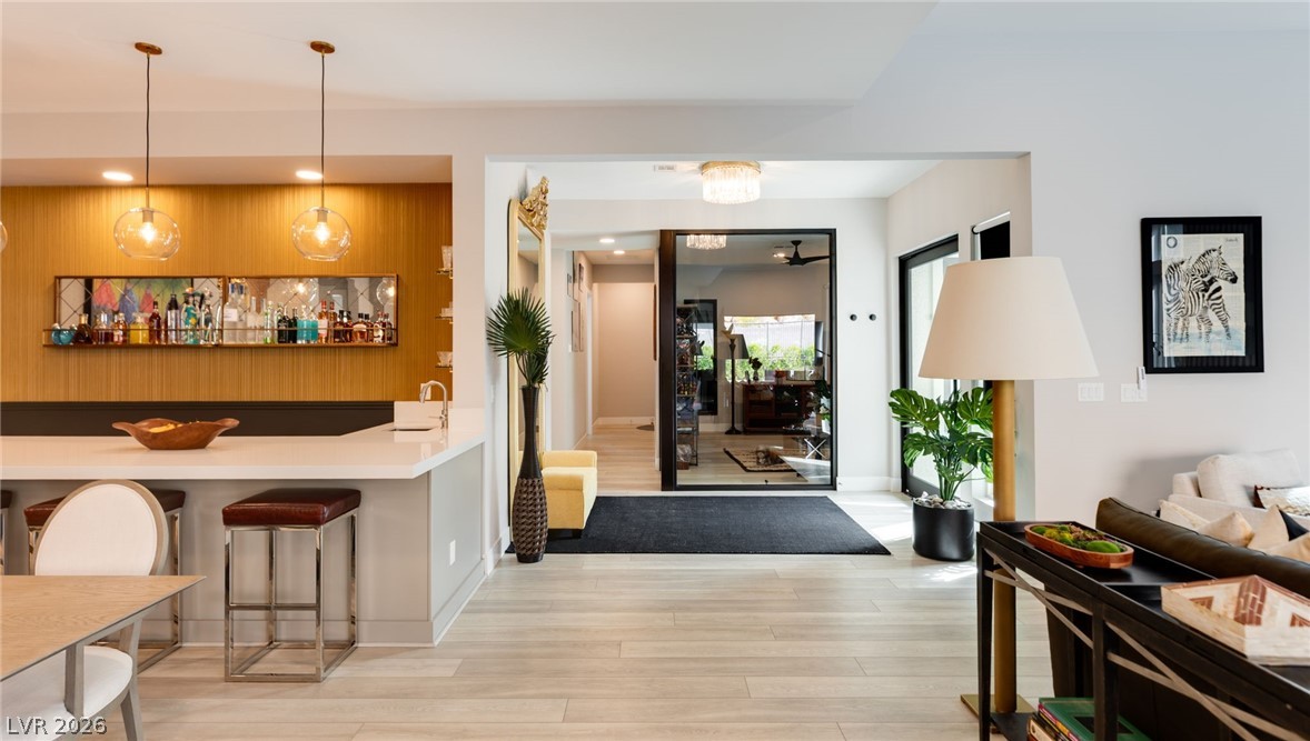 445 Cliff Terrace Avenue