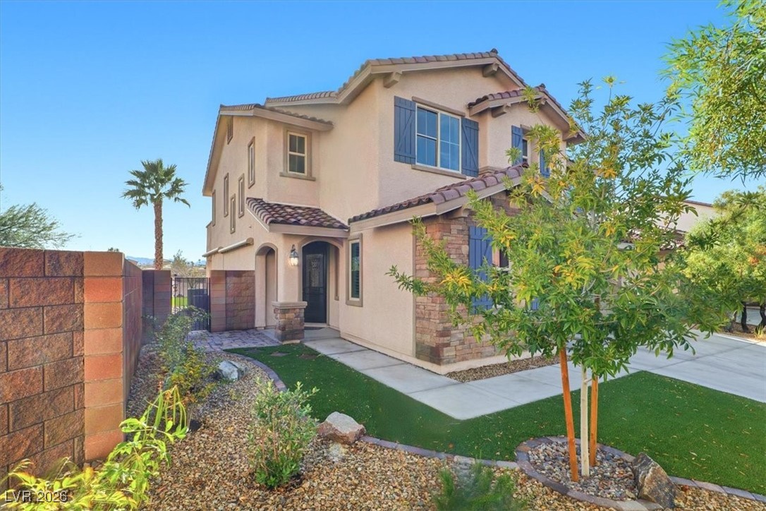 1176 Via Della Costrella