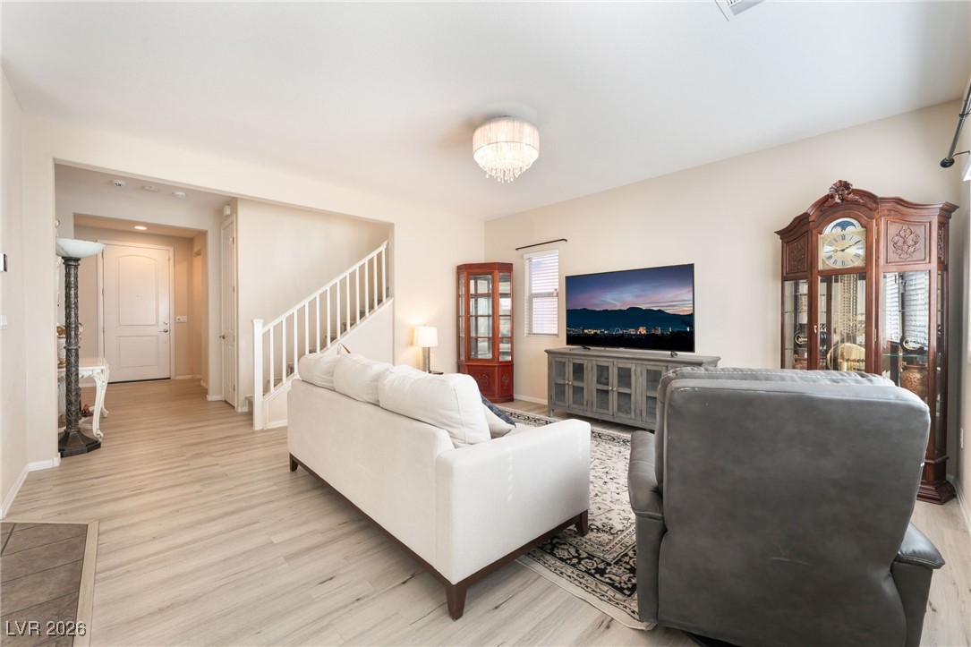 1413 Nature Loop Avenue