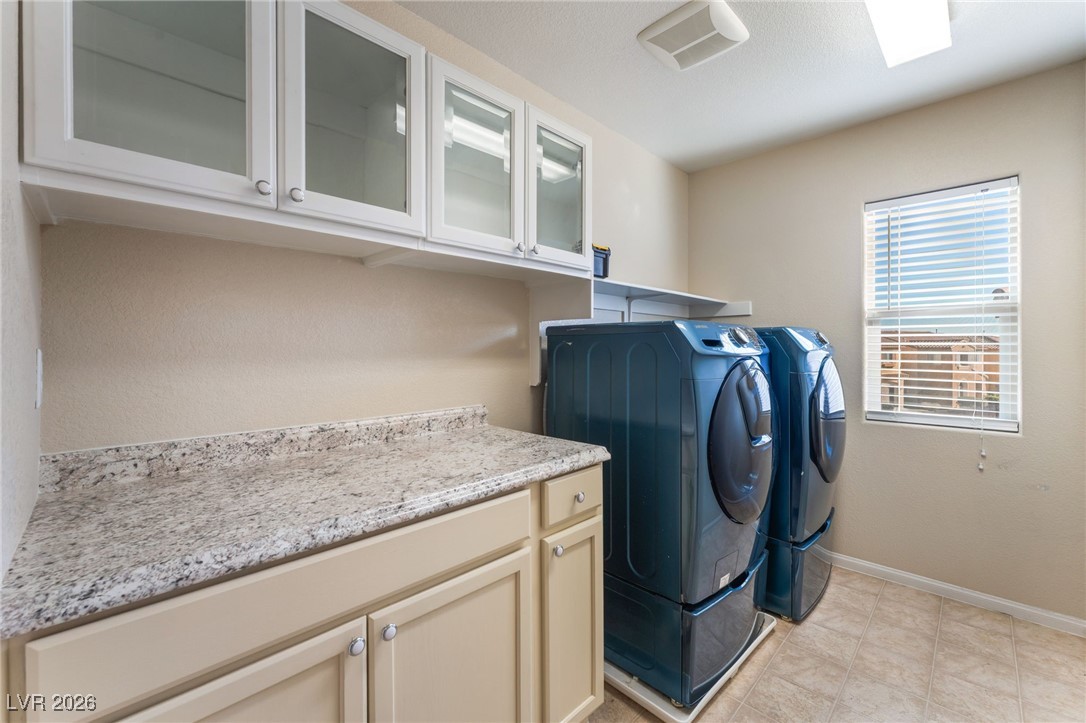 1413 Nature Loop Avenue