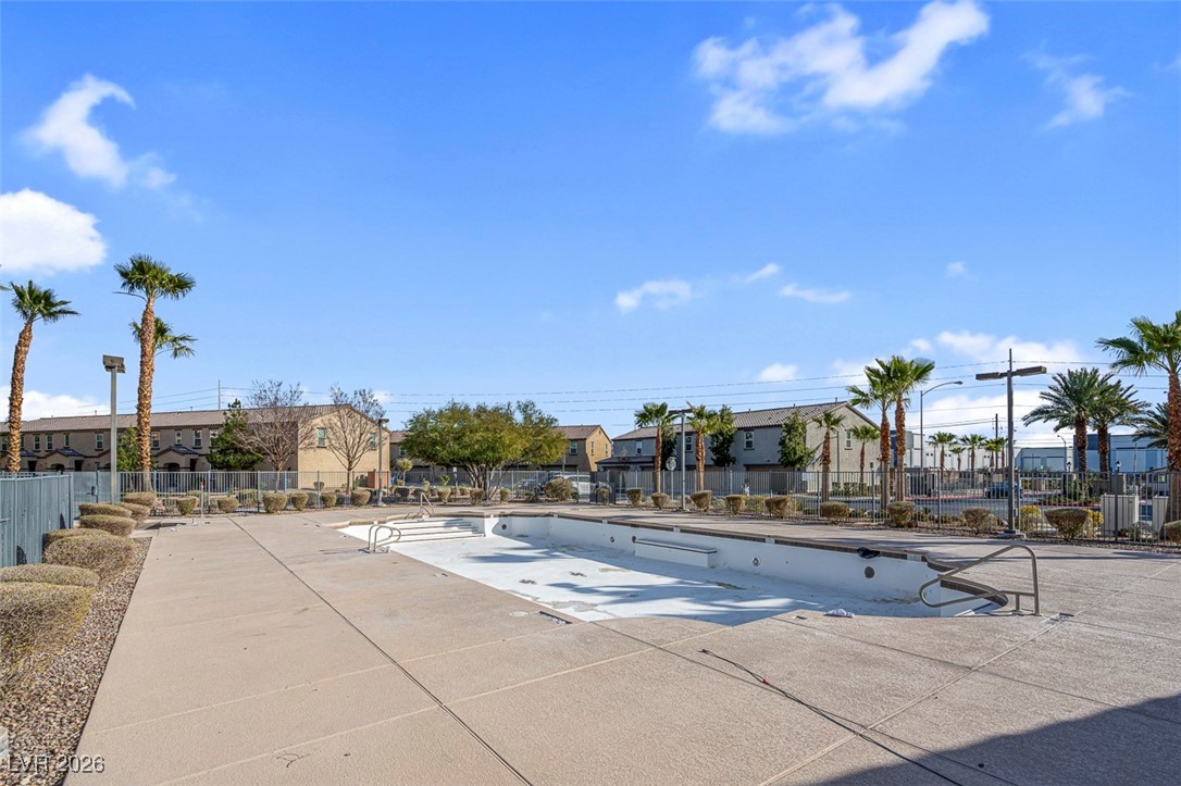 4603 Woolcomber Street