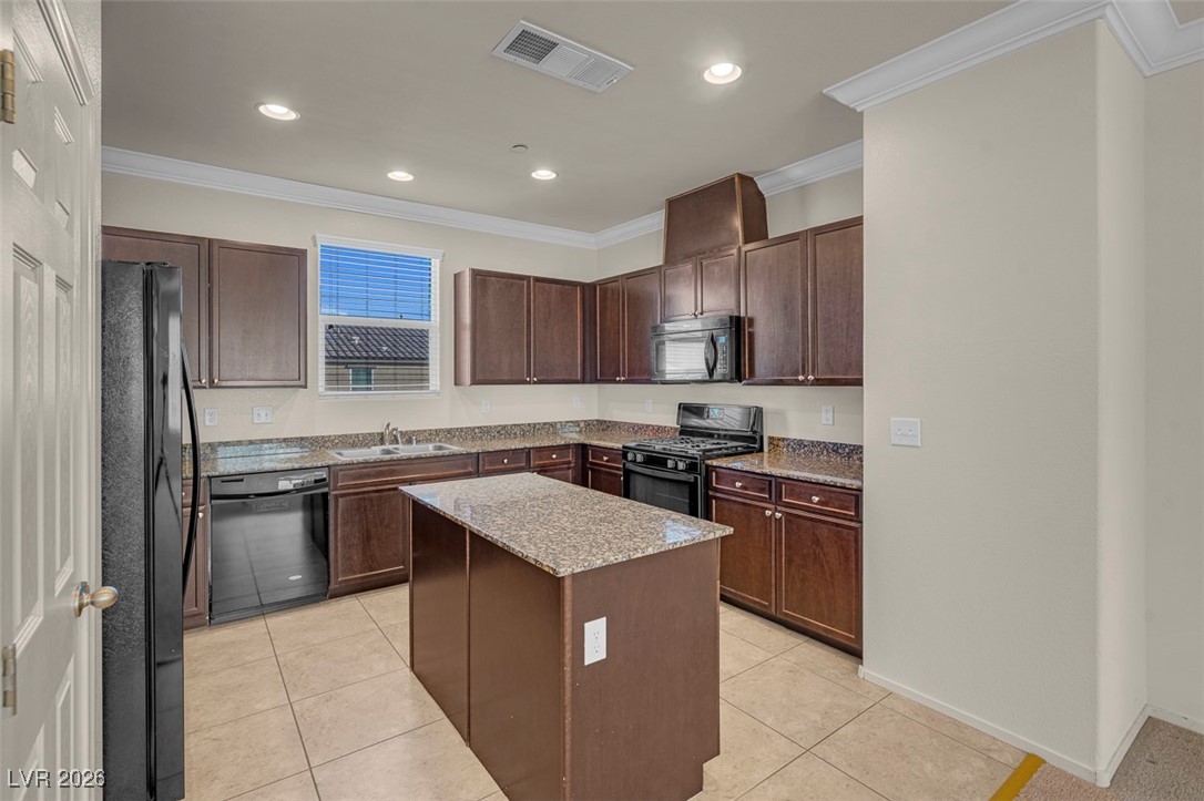 4603 Woolcomber Street