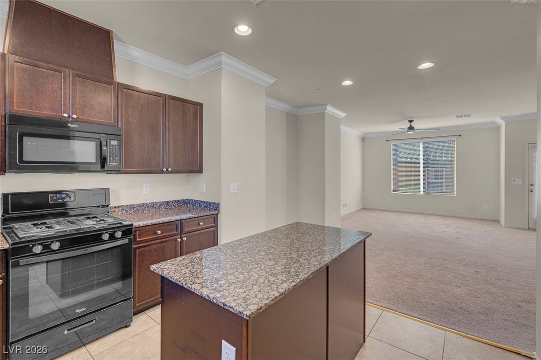 4603 Woolcomber Street