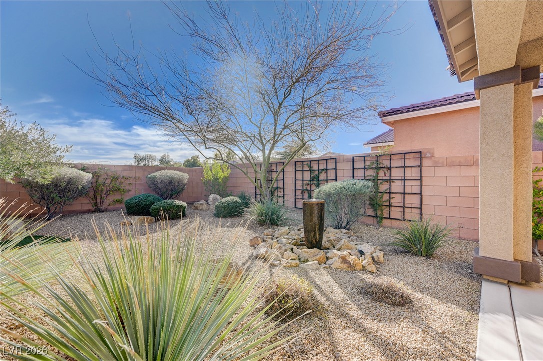 7301 Sunny Countryside Avenue
