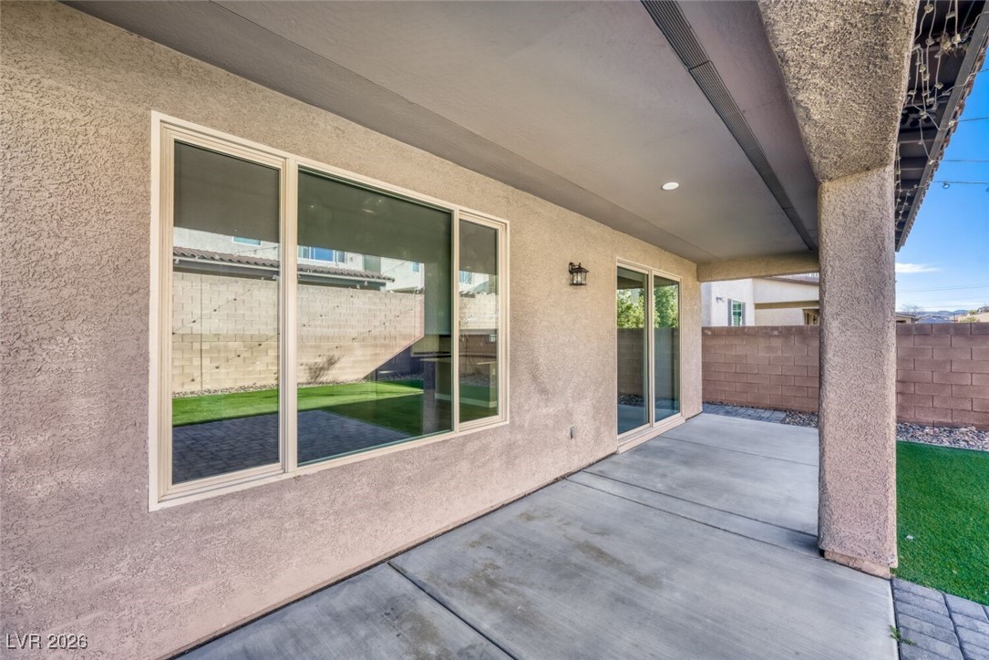 9061 Field Maple Street