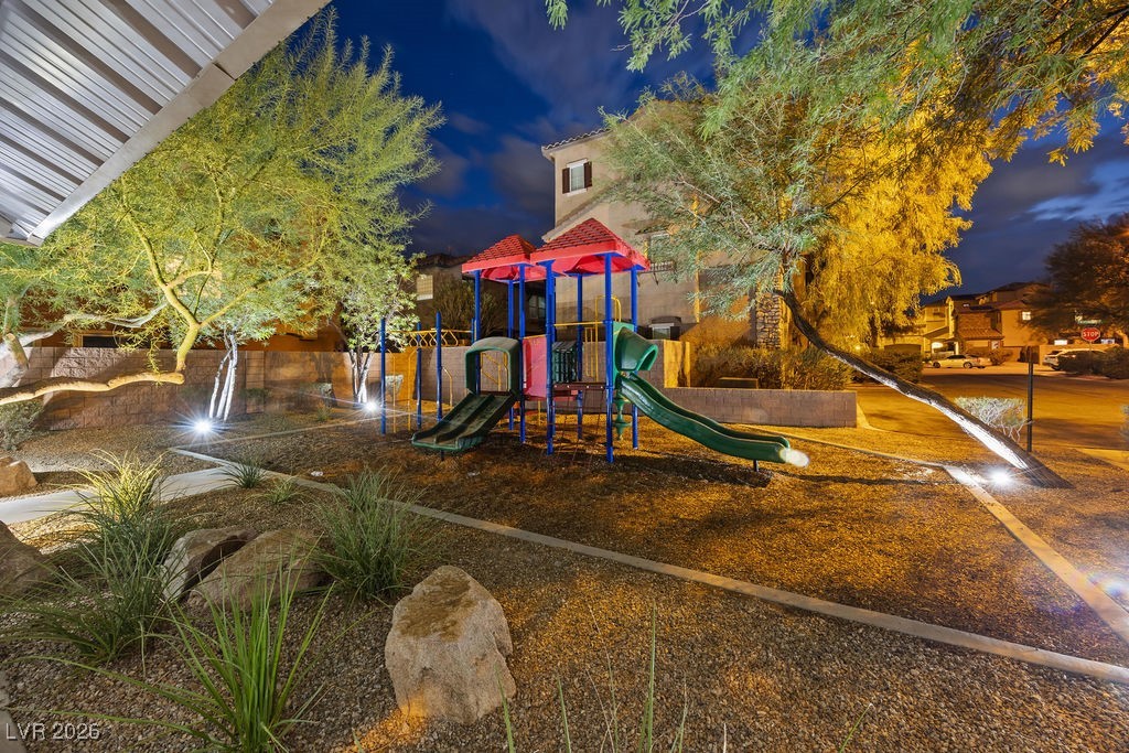 10423 Wildflower Gully Street