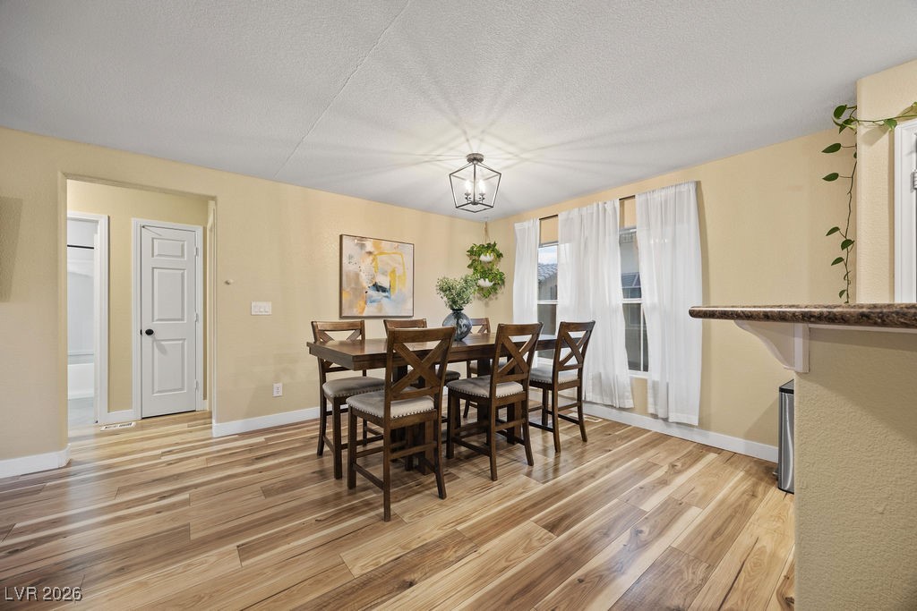 10423 Wildflower Gully Street