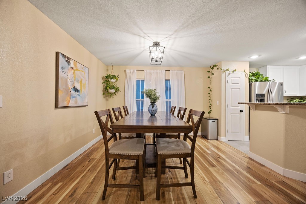 10423 Wildflower Gully Street