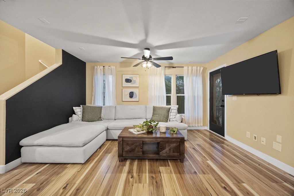 10423 Wildflower Gully Street