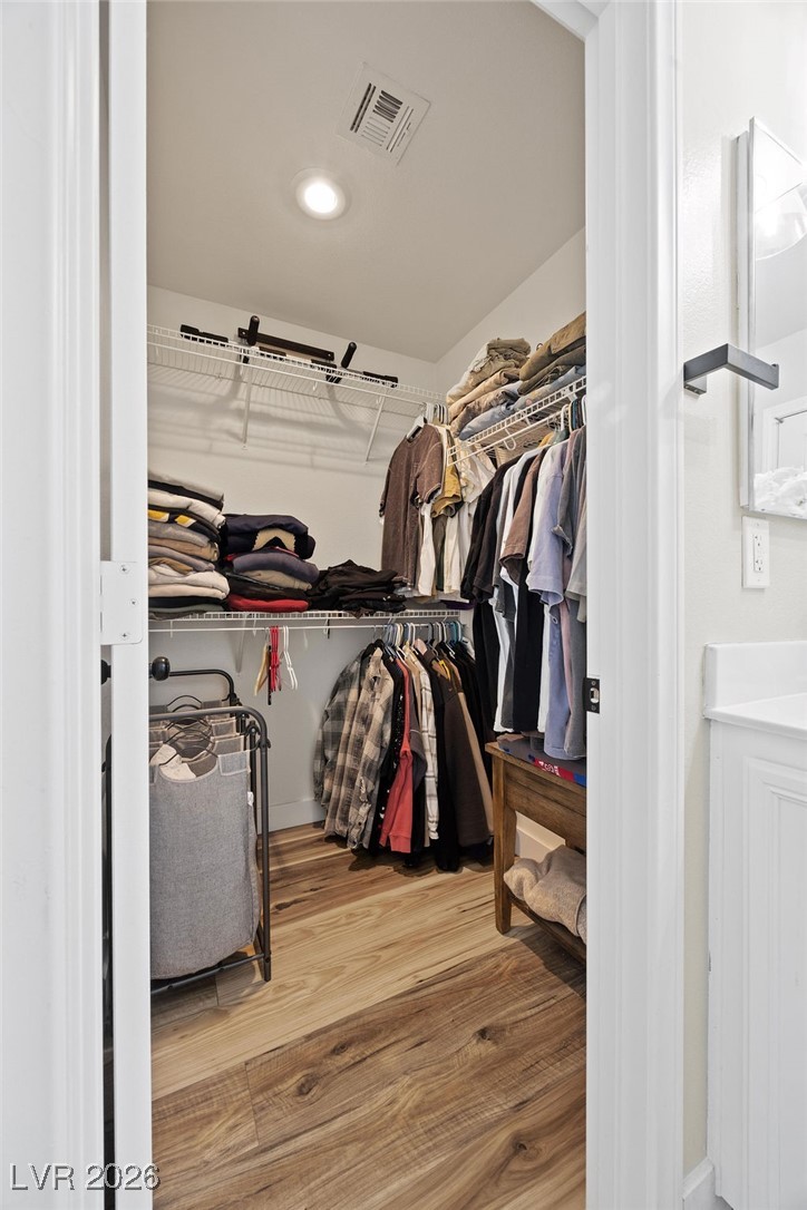 10423 Wildflower Gully Street