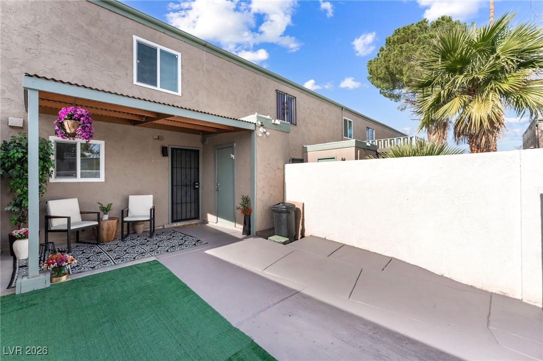 5911 Vegas Drive